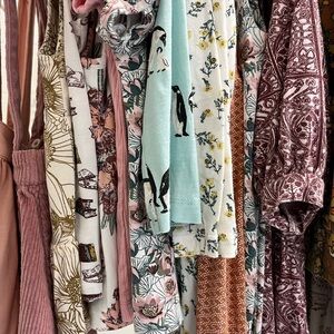 Kate Quinn 2T Bundle EUC